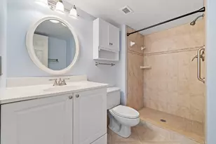 900 Ocean Dr, Juno Beach, FL 33408 - Photo 23