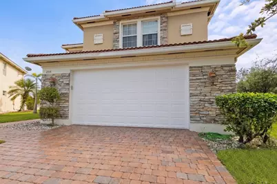 2335 NW Via Della Court, Port Saint Lucie, FL 34986 - Photo 5