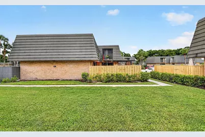 315 3rd Way, West Palm Beach, FL 33407 - Photo 3
