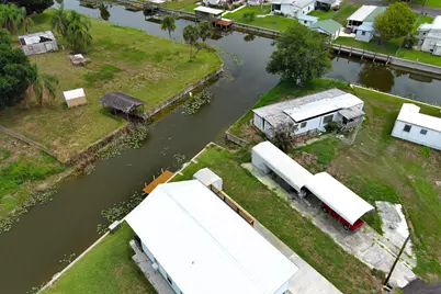 1065 Peach Lane, Okeechobee, FL 34974 - Photo 9