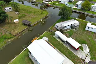1065 Peach Ln, Okeechobee, FL 34974 - Photo 9
