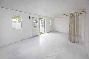 2333 Wabasso Dr, West Palm Beach, FL 33409 - Photo 13