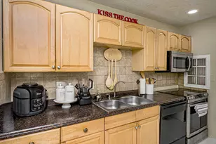 2333 Wabasso Dr, West Palm Beach, FL 33409 - Photo 19