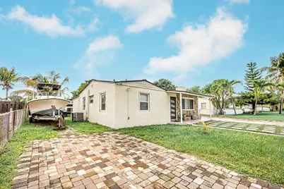 2333 Wabasso Drive, West Palm Beach, FL 33409 - Photo 5