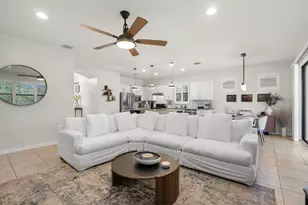 560 SE Monet Dr, Port Saint Lucie, FL 34984 - Photo 9