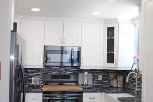 1010 S Ocean Blvd, Pompano Beach, FL 33062 - Photo 11
