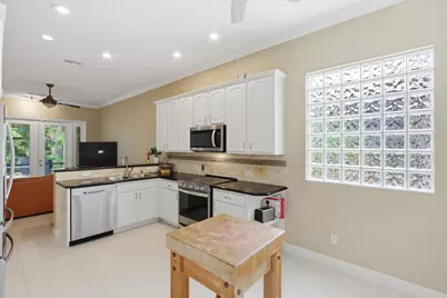 5677 Via De La Plata Circle, Delray Beach, FL 33484 - Photo 23