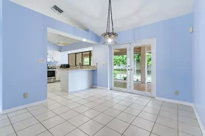 560 N Cypress Drive, Jupiter, FL 33469 - Photo 7