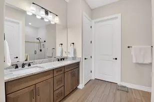 21956 Canadensis Cir, Boca Raton, FL 33428 - Photo 19