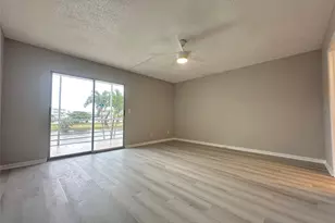 2048 Newport N, Deerfield Beach, FL 33442 - Photo 11