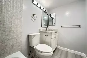 2048 Newport N, Deerfield Beach, FL 33442 - Photo 17