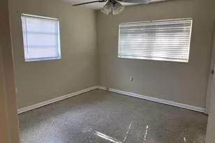 363 Hosbine St, Fort Pierce, FL 34982 - Photo 13