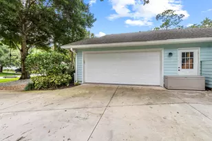 129 38th Ct, Vero Beach, FL 32968 - Photo 31