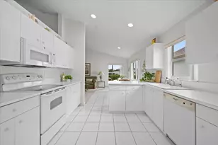 3549 Dora Ln, West Palm Beach, FL 33417 - Photo 11