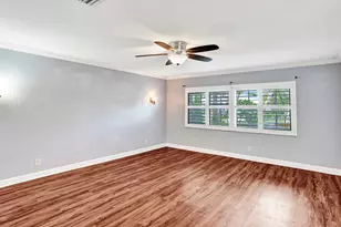 9352 Cascade Ct, Boynton Beach, FL 33437 - Photo 13
