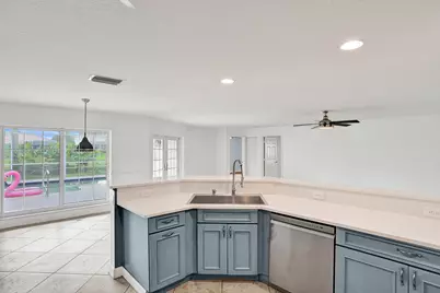 9352 Cascade Court, Boynton Beach, FL 33437 - Photo 9