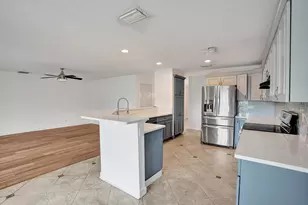 9352 Cascade Ct, Boynton Beach, FL 33437 - Photo 11