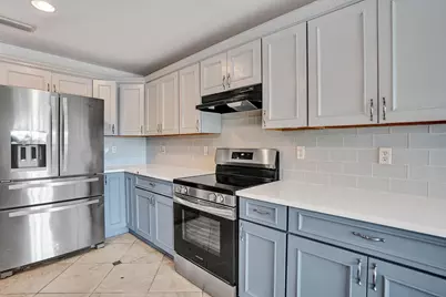 9352 Cascade Court, Boynton Beach, FL 33437 - Photo 5