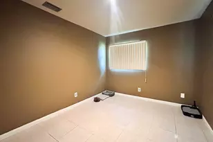 179 SE Soneto Ct, Port Saint Lucie, FL 34983 - Photo 25