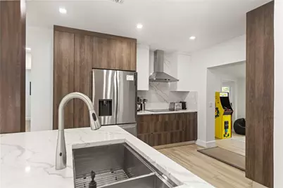 1736 NE 18th Street, Fort Lauderdale, FL 33305 - Photo 17