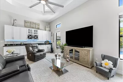 9505 Kalmar Circle W, Parkland, FL 33076 - Photo 13