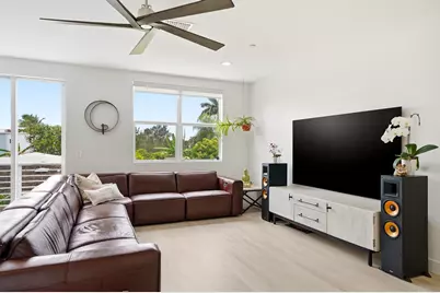1210 NE 11th Avenue, Fort Lauderdale, FL 33304 - Photo 23