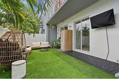 1210 NE 11th Avenue, Fort Lauderdale, FL 33304 - Photo 37