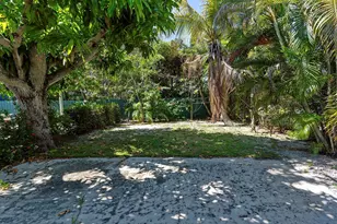 215 N M St, Lake Worth Beach, FL 33460 - Photo 47