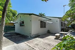 215 N M St, Lake Worth Beach, FL 33460 - Photo 45