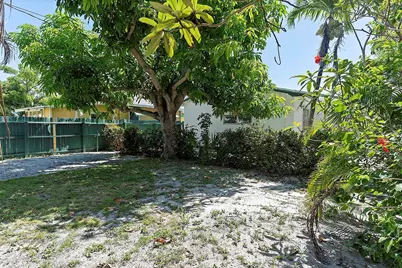 215 N M Street, Lake Worth Beach, FL 33460 - Photo 49