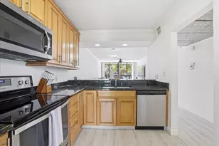 16 Royal Palm Way, Boca Raton, FL 33432 - Photo 9