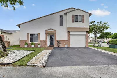 730 Cumberland Terrace, Davie, FL 33325 - Photo 1