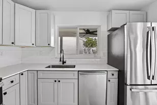 730 Cumberland Terrace, Davie, FL 33325 - Photo 13