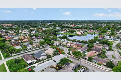 730 Cumberland Terrace, Davie, FL 33325 - Photo 39