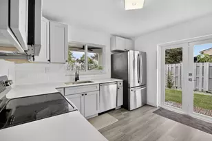 730 Cumberland Terrace, Davie, FL 33325 - Photo 11