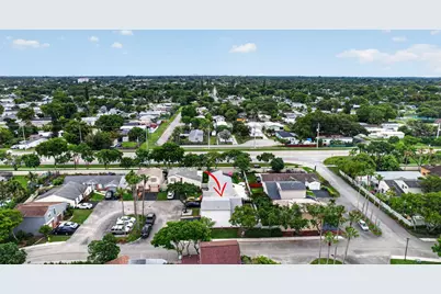 730 Cumberland Terrace, Davie, FL 33325 - Photo 43