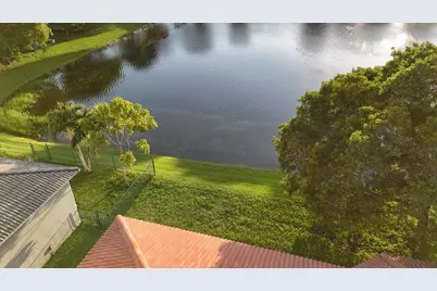 2202 SE 17th Avenue, Homestead, FL 33035 - Photo 3