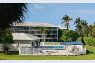 2701 Village Boulevard #12-206, West Palm Beach, FL 33409 - Photo 5