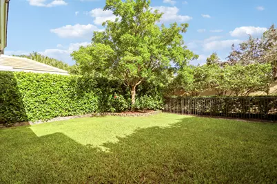 125 Bonnette Hunt Club Lane, Palm Beach Gardens, FL 33418 - Photo 37