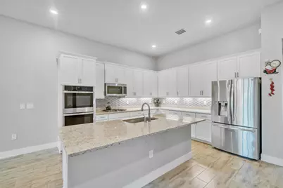 7524 N Blue Spring Drive, Parkland, FL 33067 - Photo 9