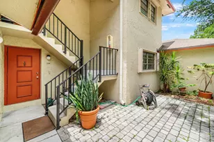 1779 NE 39th Ct, Pompano Beach, FL 33064 - Photo 5