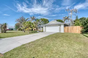 2501 SE Marius St, Port Saint Lucie, FL 34952 - Photo 3