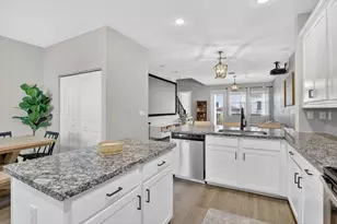 11613 SW 13th Ct, Pembroke Pines, FL 33025 - Photo 3