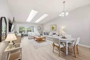 8227 SE Croft Cir, Hobe Sound, FL 33455 - Photo 1