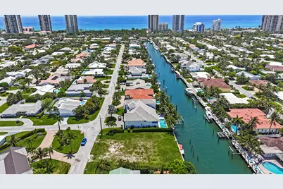 1121 Coral Way, Singer Island, FL 33404 - Photo 7
