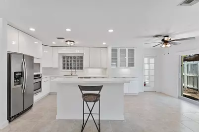 5200 NE 18th Terrace, Fort Lauderdale, FL 33308 - Photo 11