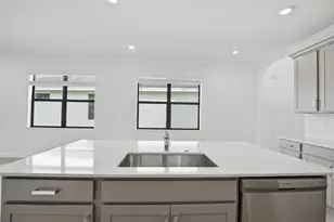 11010 NW Glynlea Blvd Blvd N, Port Saint Lucie, FL 34987 - Photo 7