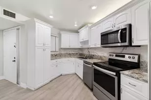 5750 Camino Del Sol, Boca Raton, FL 33433 - Photo 15