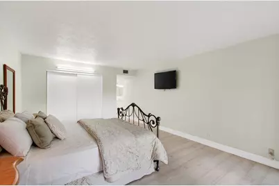 5750 Camino Del Sol #201, Boca Raton, FL 33433 - Photo 25