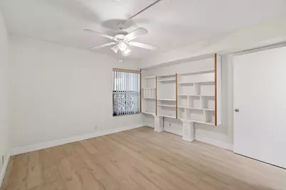5750 Camino Del Sol #201, Boca Raton, FL 33433 - Photo 37